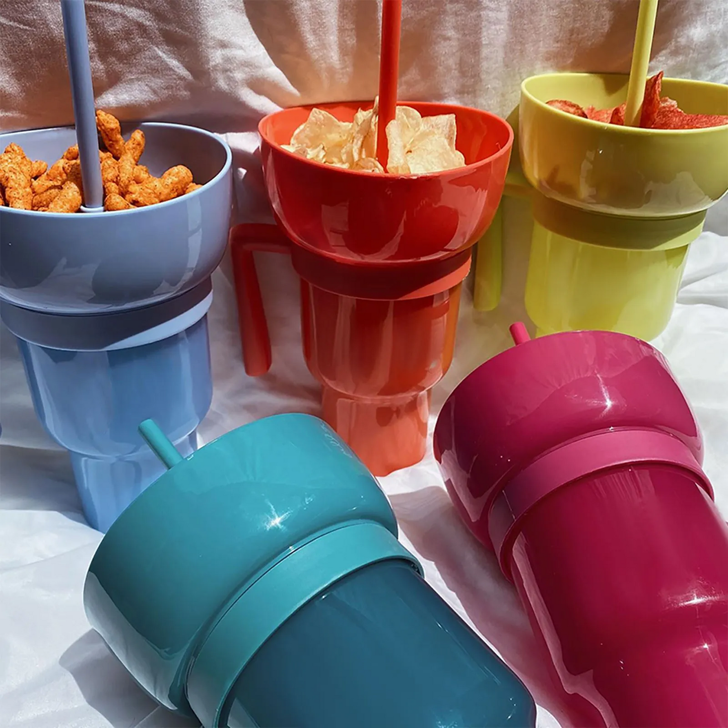 Multifunctional Snack Drinks Cup with Straw